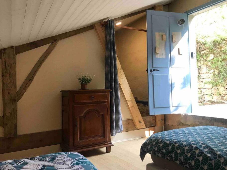 La Maison Du Puit Castels Екстериор снимка